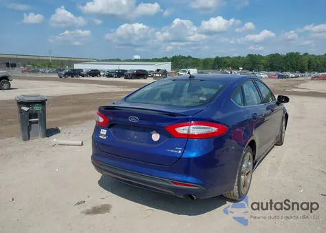 2014 Ford Fusion Hybrid Se z USA, uszkodzony, nr VIN 3FA6P0LU4ER253453